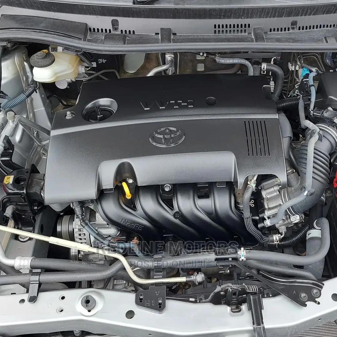Toyota Auris 2016 White