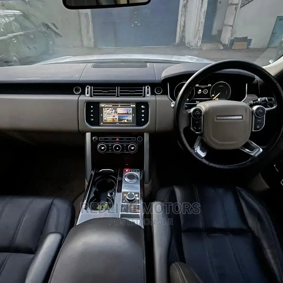 Land Rover Range Rover Vogue 2016 White