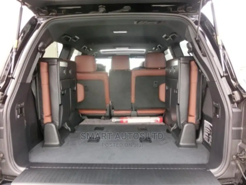 Toyota Land Cruiser 2016 Black