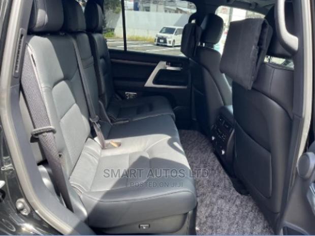 Toyota Land Cruiser 2016 Black - thumbnail 6