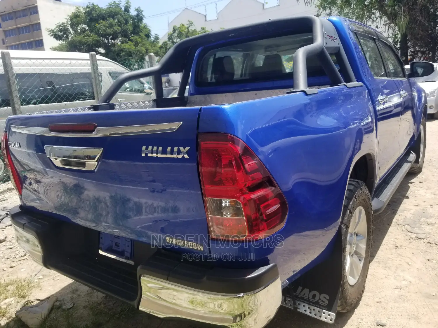 Toyota Hilux 2018 Blue