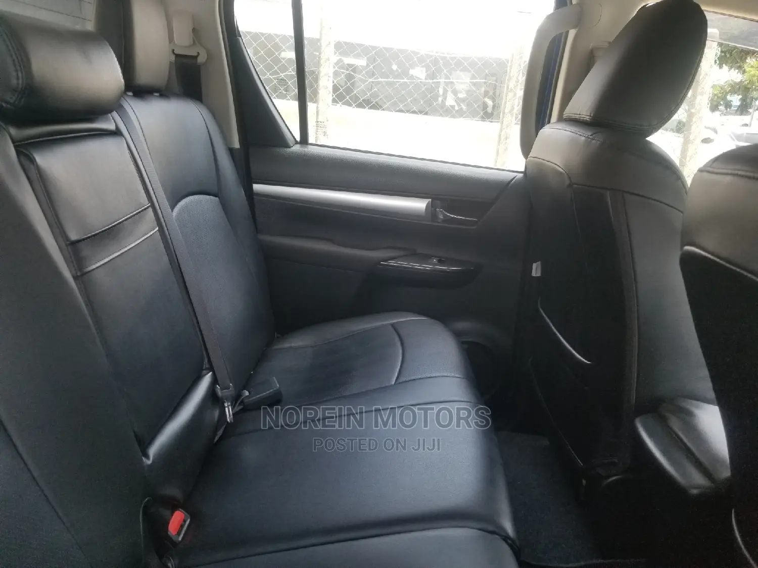 Toyota Hilux 2018 Blue