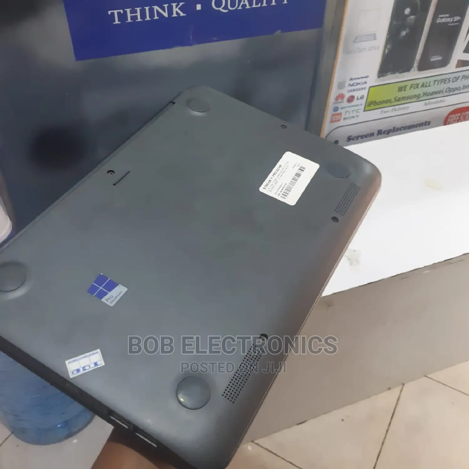 Laptop HP Mini 2140 4GB Intel Celeron SSD 128GB