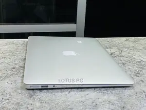 Laptop Apple MacBook Air 2017 8GB Intel Core I5 SSD 256GB