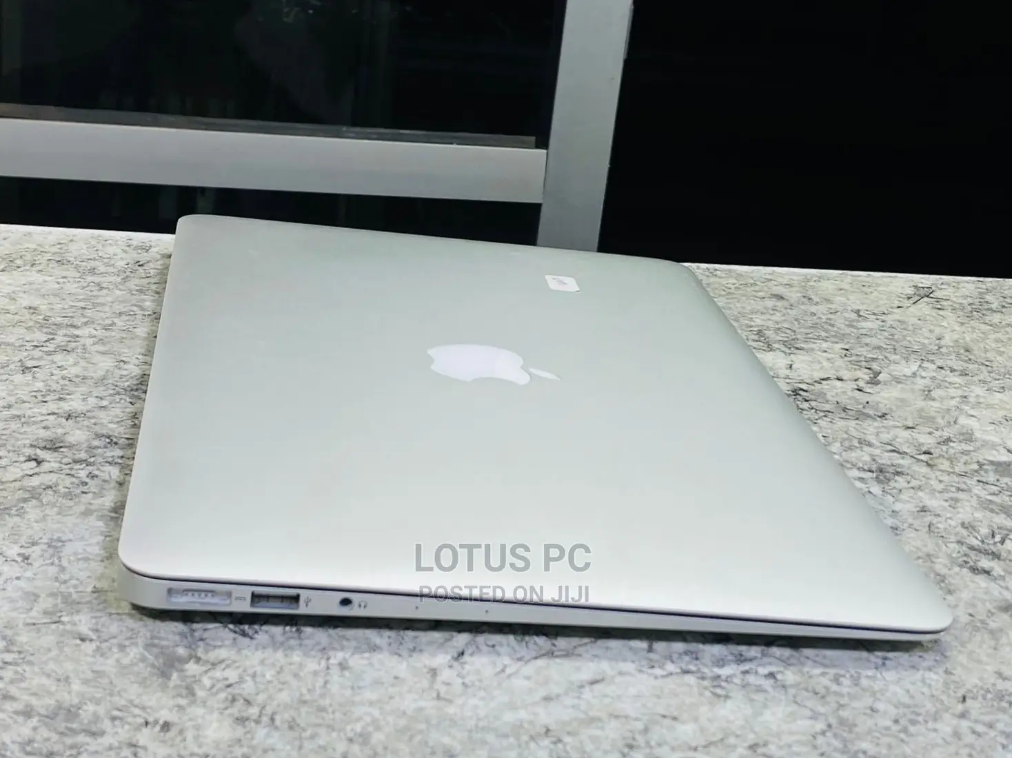 Laptop Apple MacBook Air 2017 8GB Intel Core I5 SSD 256GB