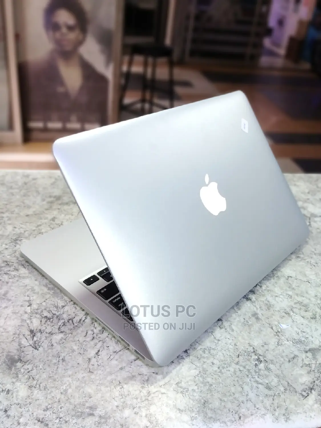Laptop Apple MacBook Pro 2015 16GB Intel Core I7 SSD 256GB
