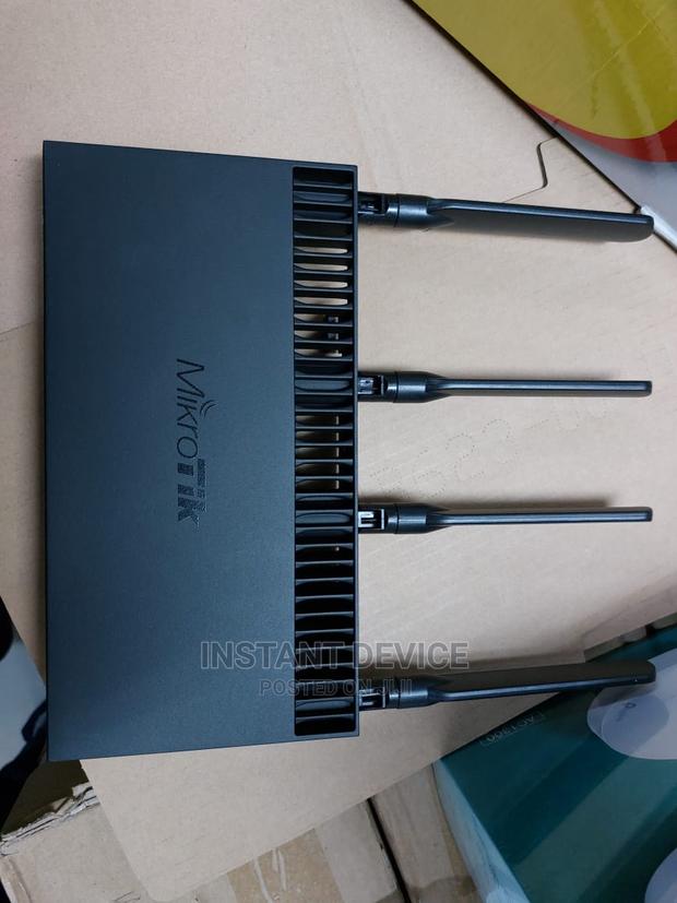 Mikrotik RB 4011 Wireless - thumbnail 2