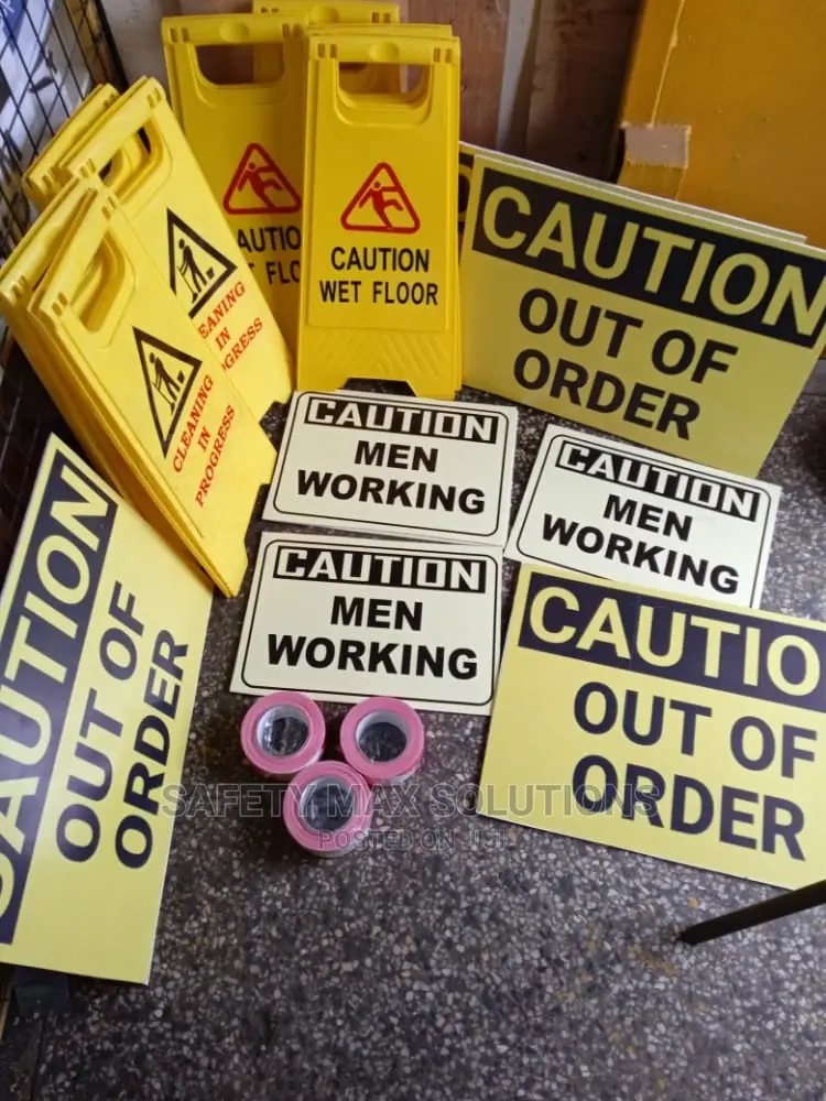 Signages / Board Signages