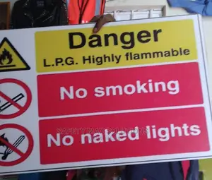 Signages / Board Signages