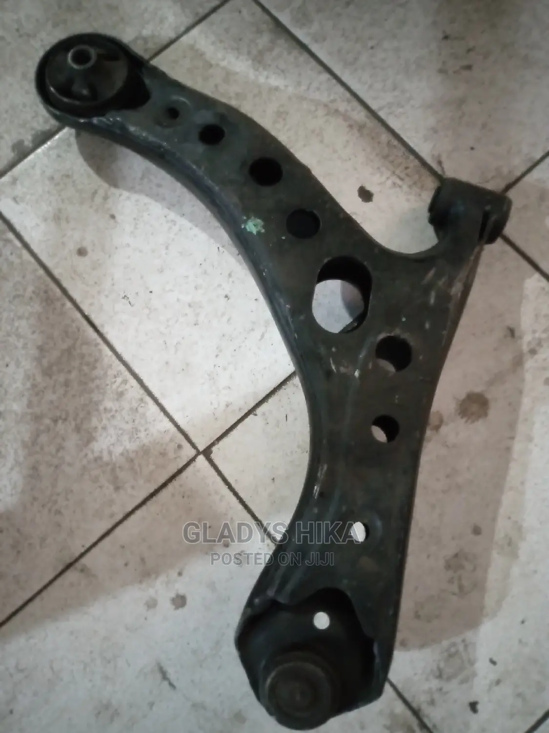 Voxy Control Arm