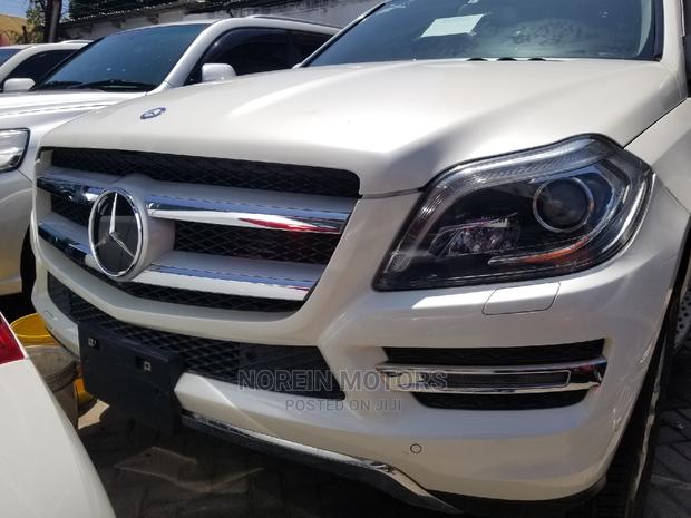 Mercedes-Benz GL-Class 2015 White - thumbnail 3