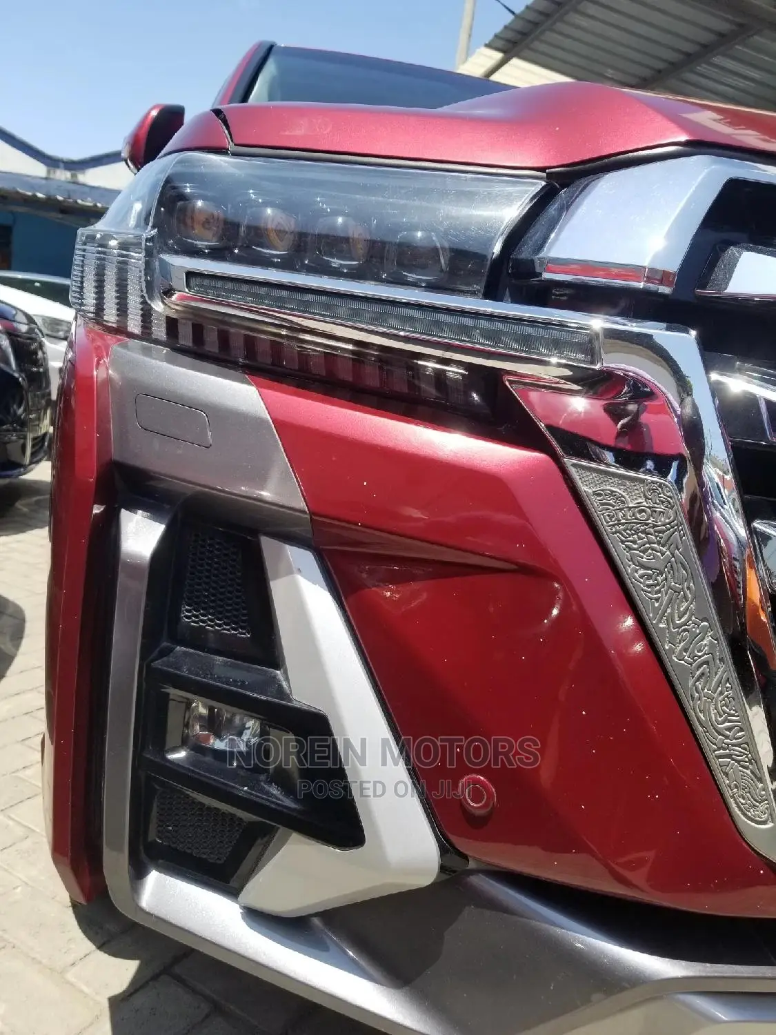 Toyota Land Cruiser 5.7 V8 VXR 2016 Red
