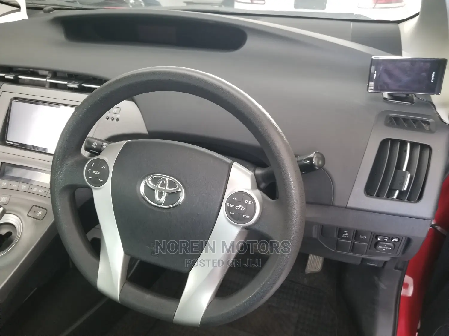 Toyota Prius 2015 Red