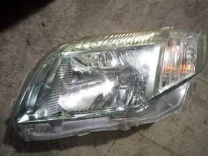 Fielder 2007 Headlights