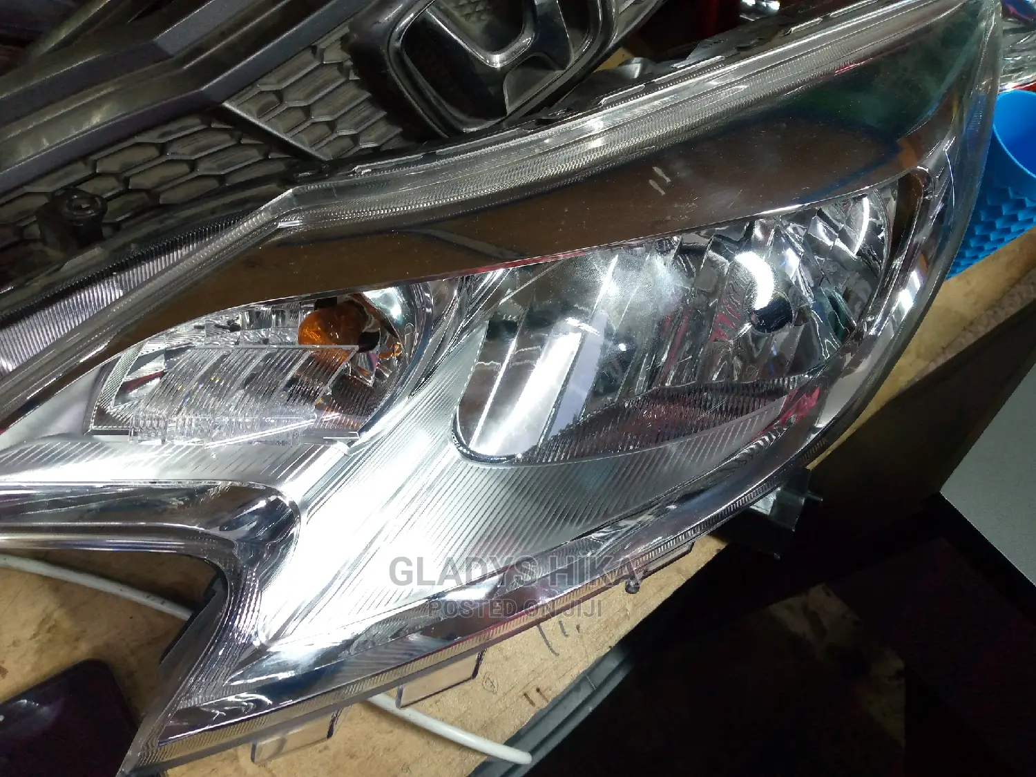 Nissan Note Headlights