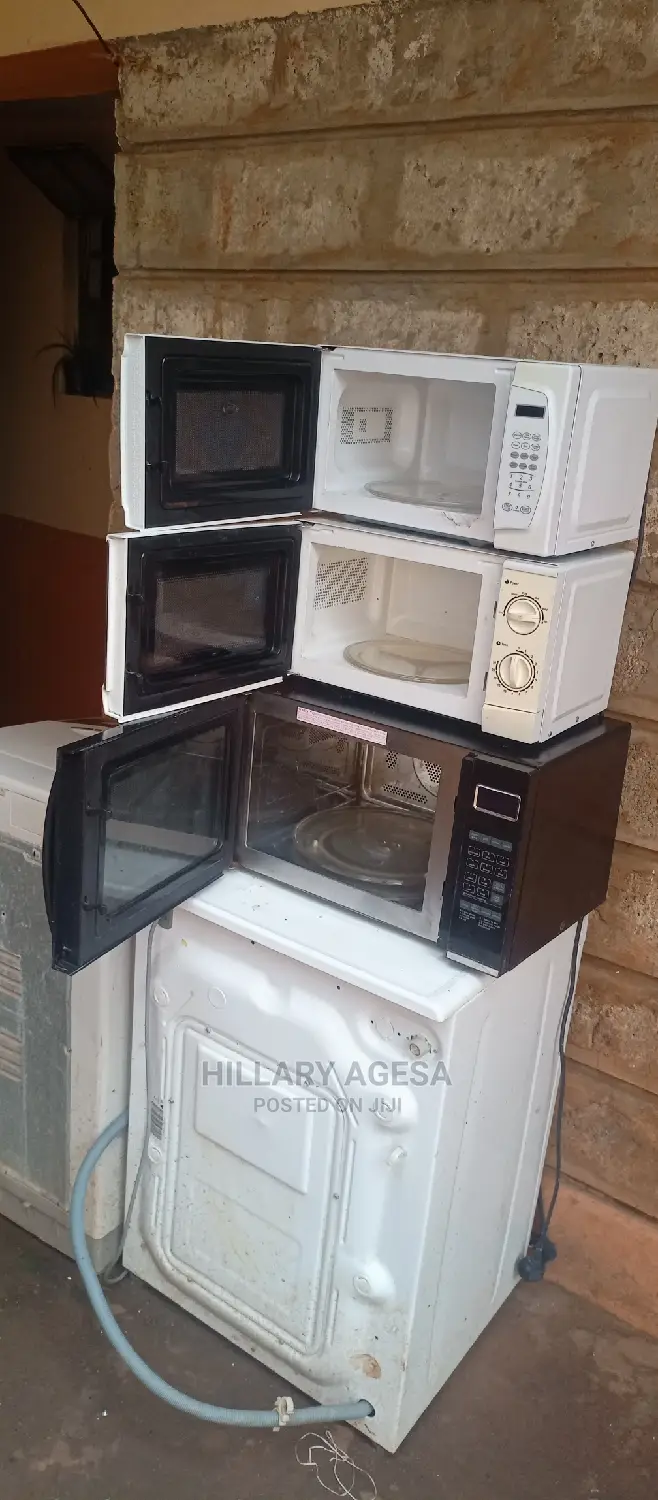 Quick Sale Working Microwaves