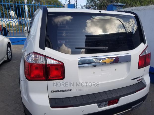 Chevrolet Orlando 2.0 2015 White - thumbnail 10