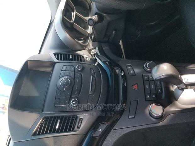 Chevrolet Orlando 2.0 2015 White - thumbnail 13