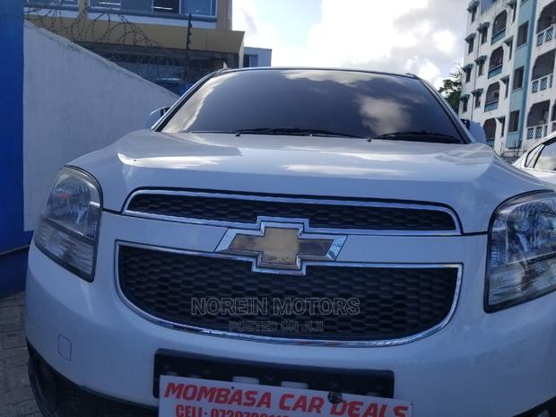 Chevrolet Orlando 2.0 2015 White - thumbnail 15