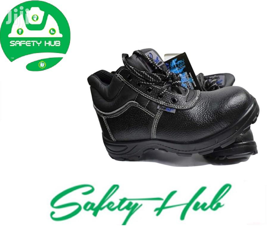 Safety Boots- Ce Approved