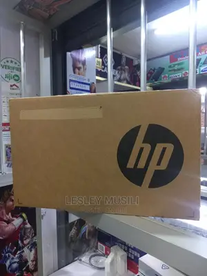 New Laptop HP Spectre X360 16GB Intel Core I7 SSD 1T