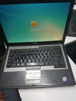 Laptop Dell Inspiron Mini 1018 3GB Intel Celeron HDD 320GB