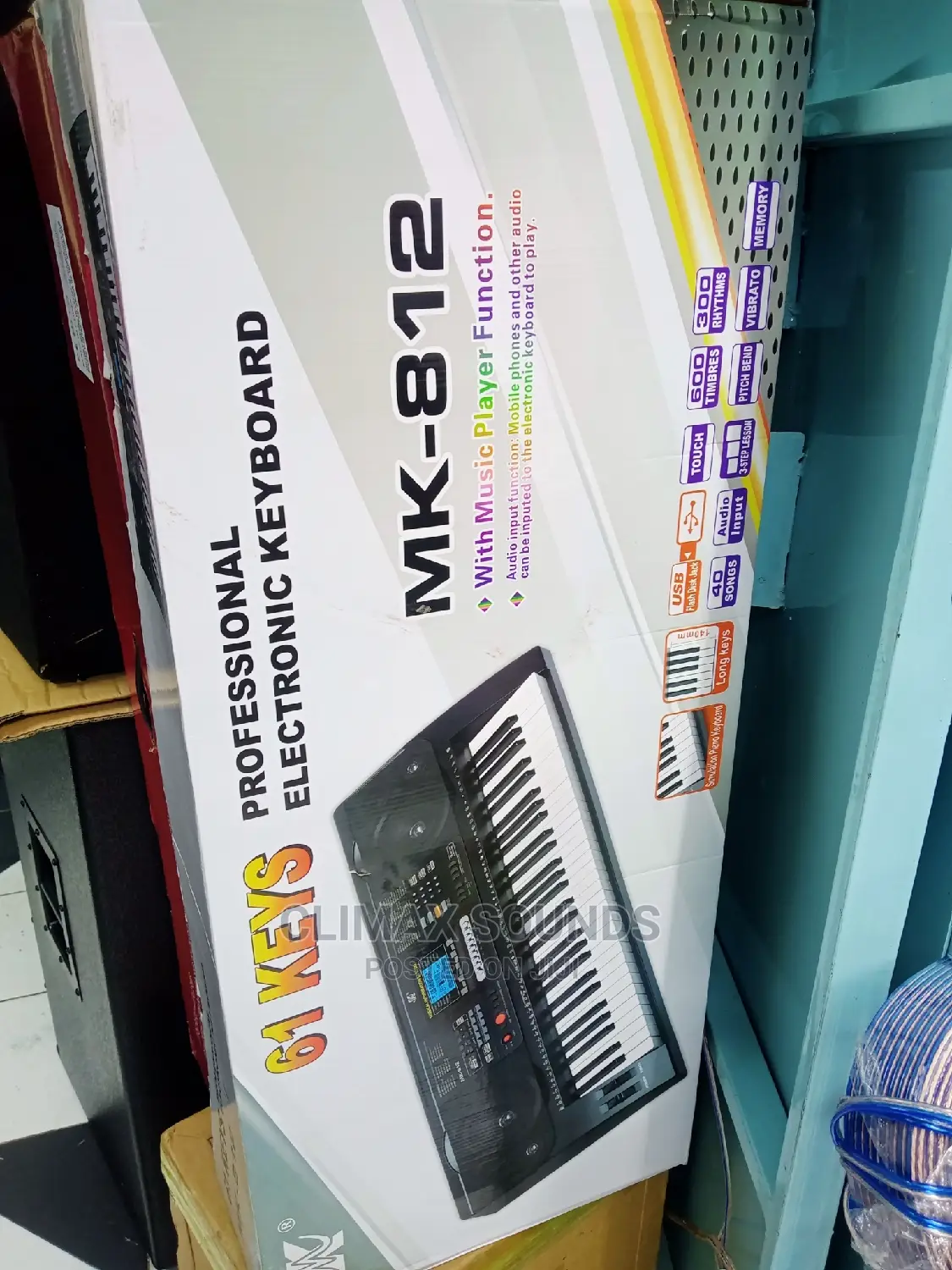 Electronic Keyboard Mk 812