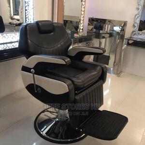 Executive Jumbo Barber Seat - thumbnail 2