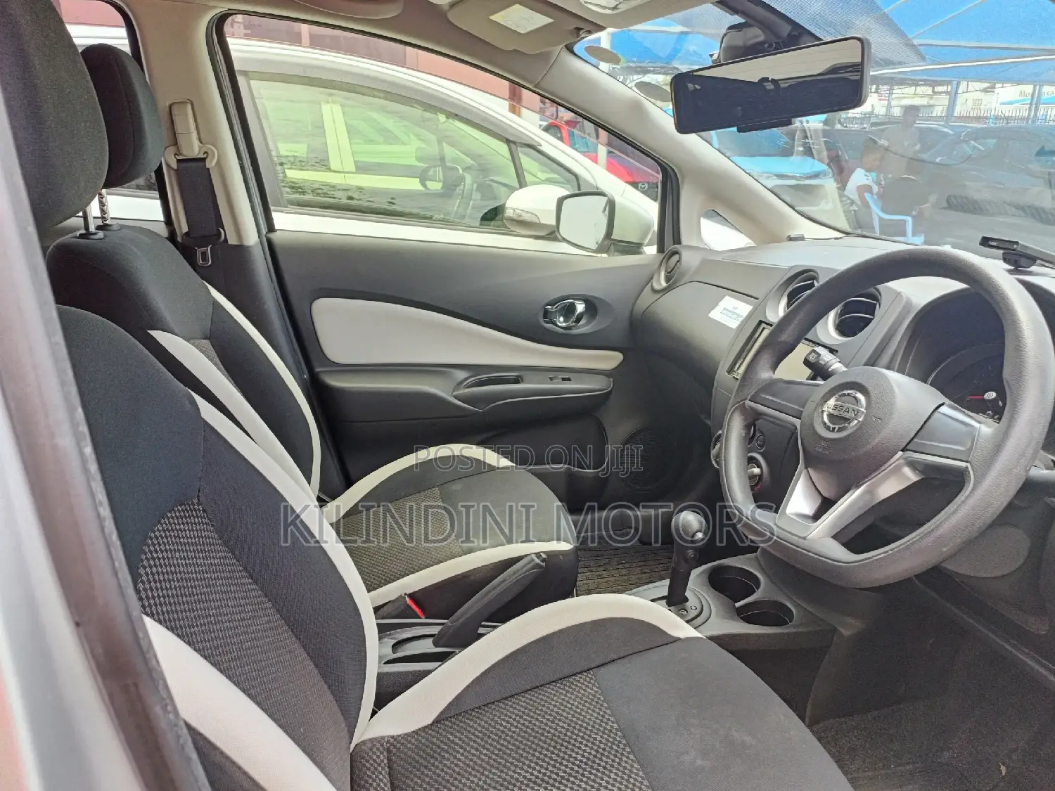 Nissan Note 2017 Silver
