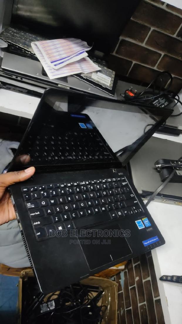 Laptop Asus E406SA 3GB Intel Celeron HDD 320GB - thumbnail 3