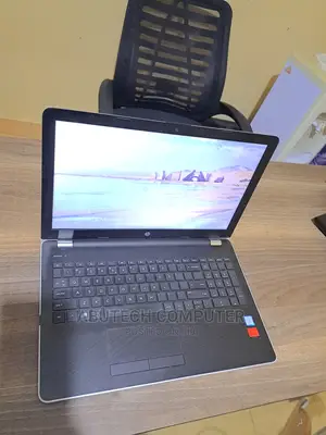 Laptop HP 15-Dw3031 8GB Intel Core I7 HDD 1T