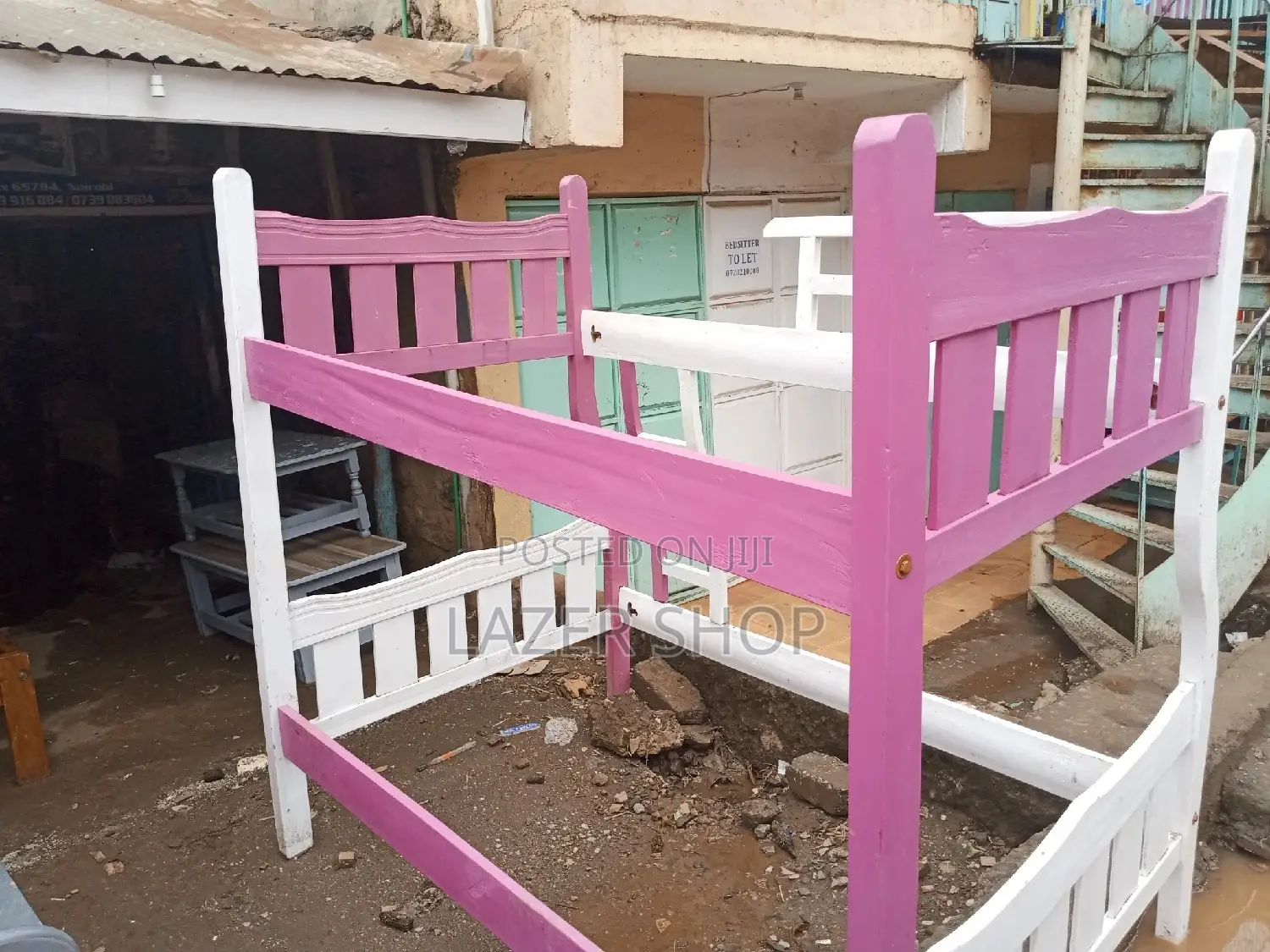 Coloured Decker Bed