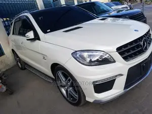 Mercedes-Benz M Class 2015 White