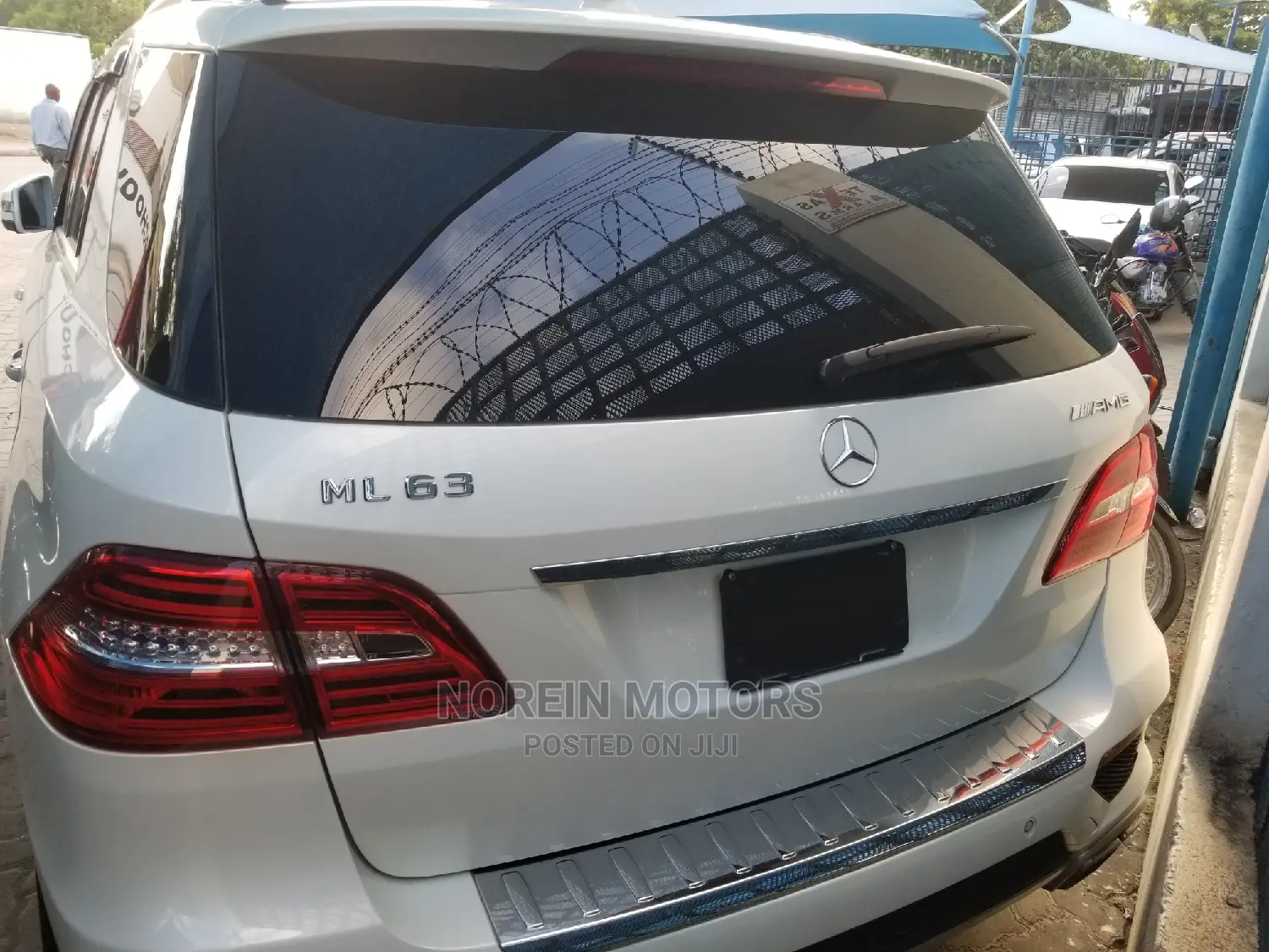 Mercedes-Benz M Class 2015 White