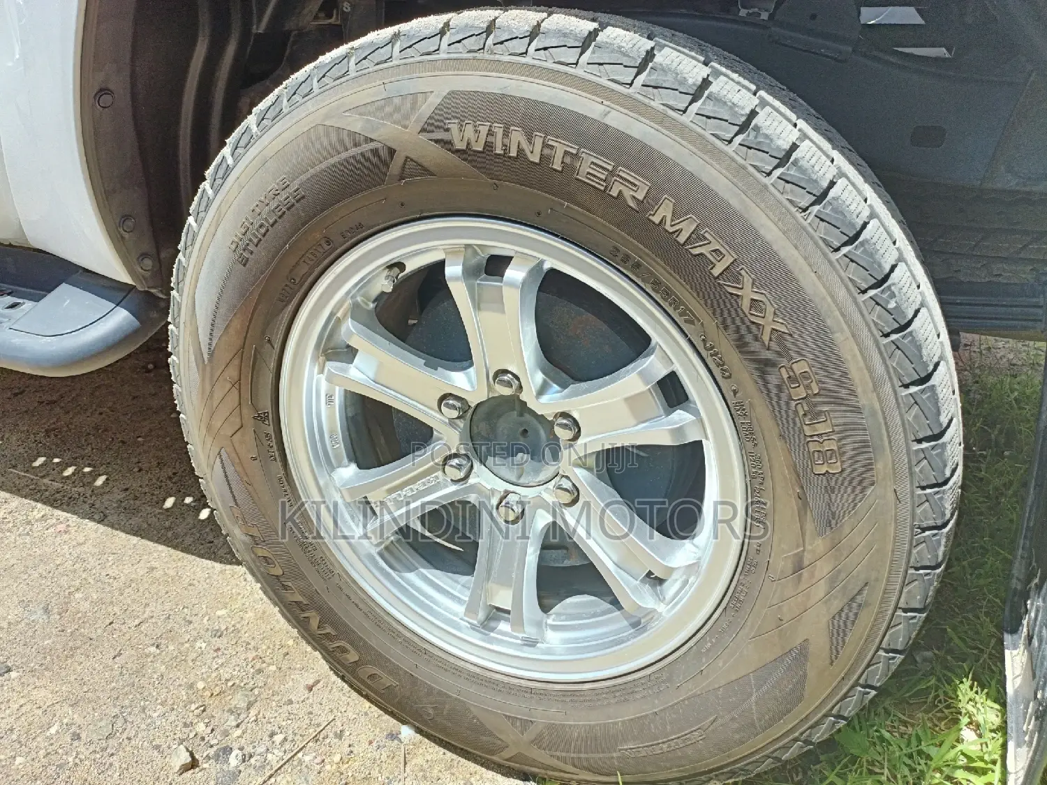 Toyota Hilux 2016 White