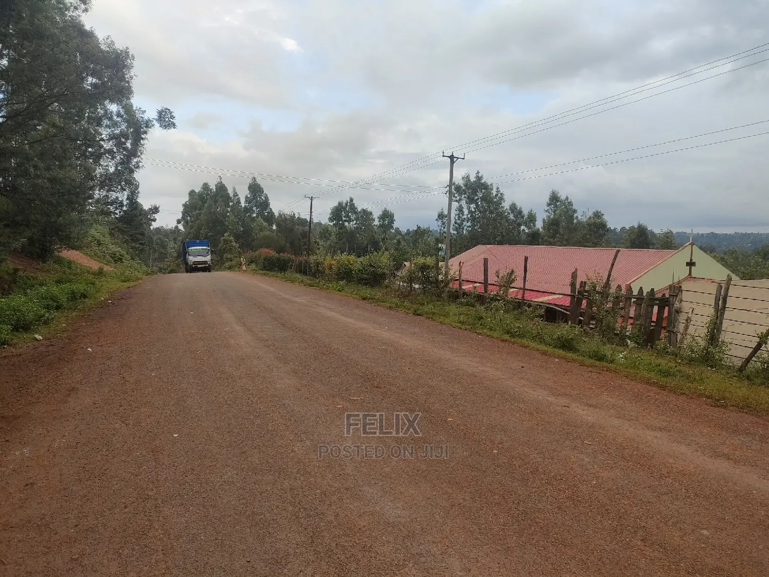 2 Acres Othaya/Witima Touching Tarmac.