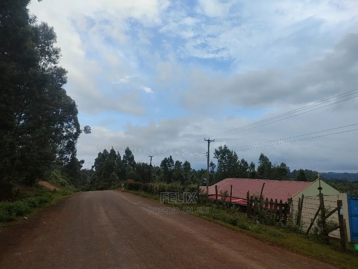 2 Acres Othaya/Witima Touching Tarmac.