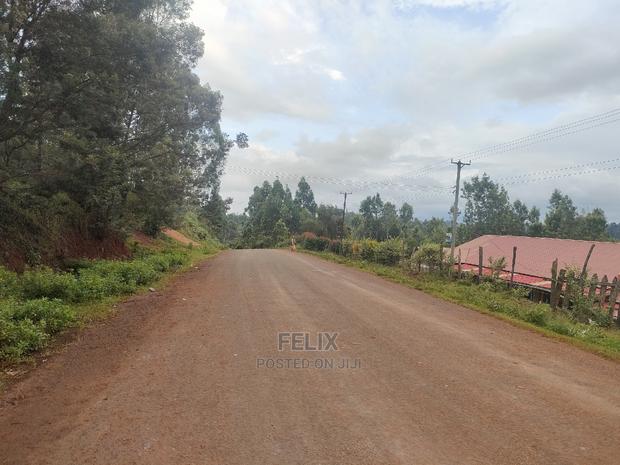 2 Acres Othaya/Witima Touching Tarmac. - thumbnail 5