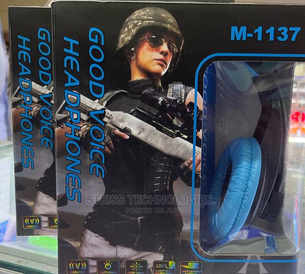 Headphones With Mic - main view