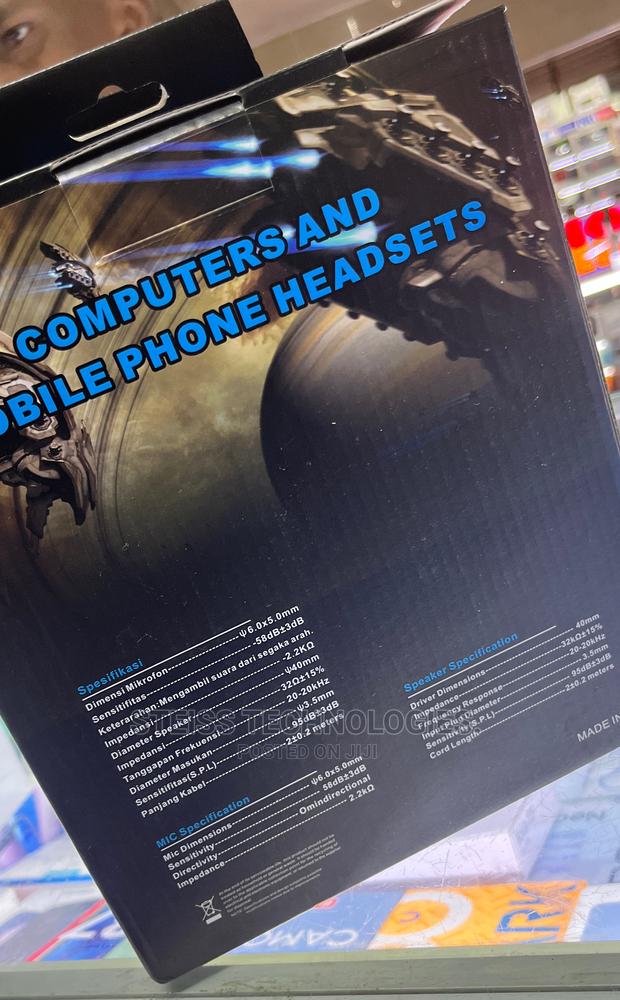 Headphones With Mic - thumbnail 4