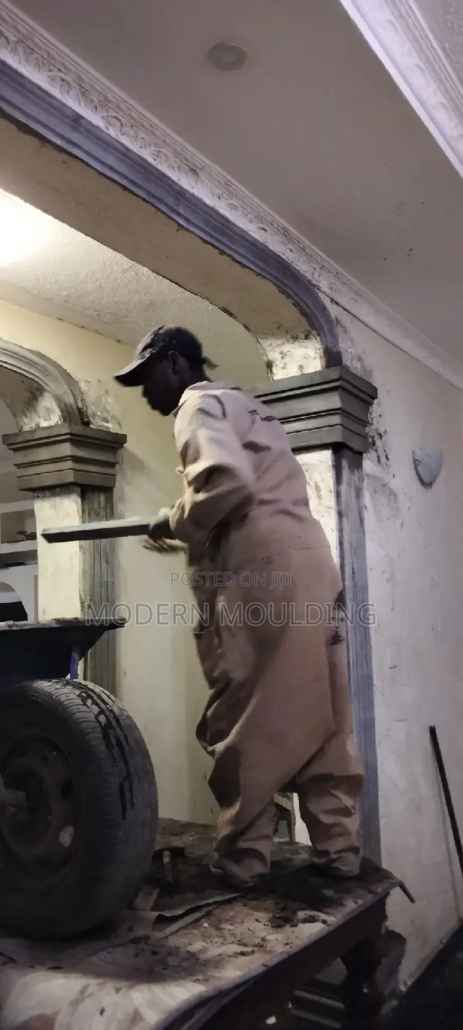 Classic Moulding And Decorations