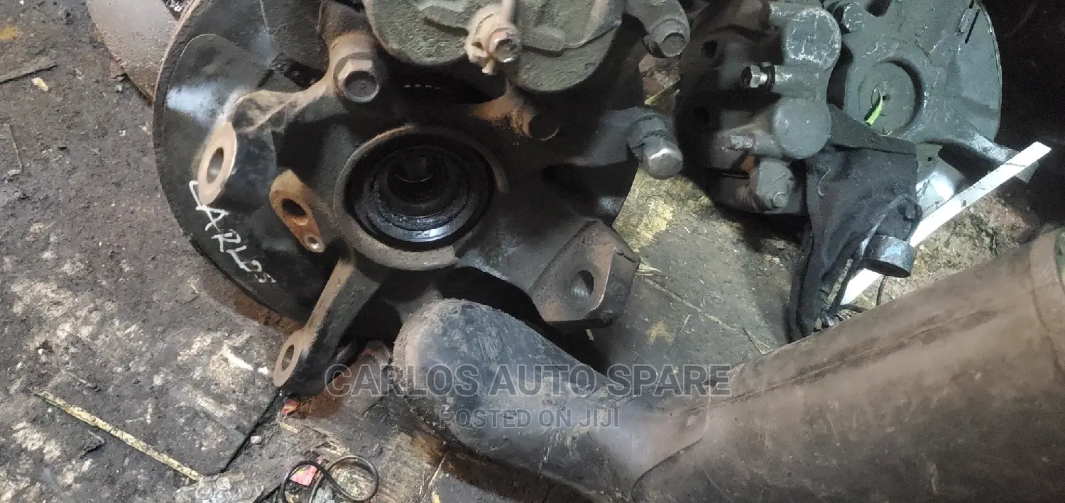 Front Hub Bearing Nissan Handbody 4WD