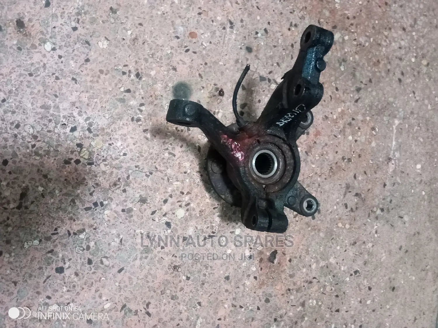 Demio Front Hub