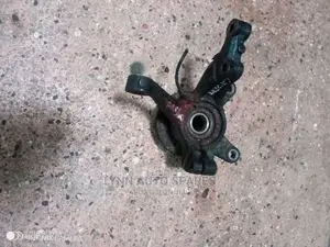 Demio Front Hub