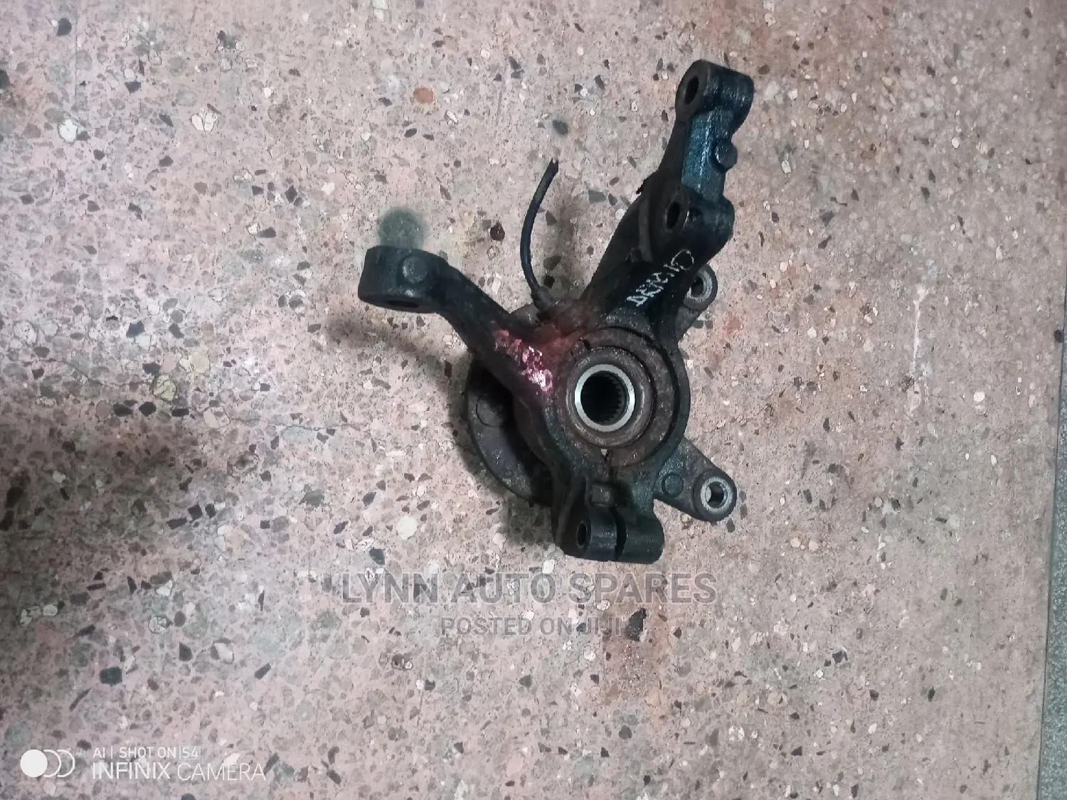 Demio Front Hub
