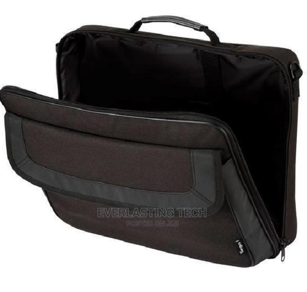Targus Classic 15.6" Clamshell Laptop Carry Case - main view