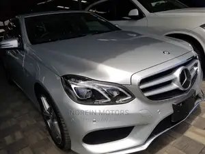 Mercedes-Benz E220 2015 Silver