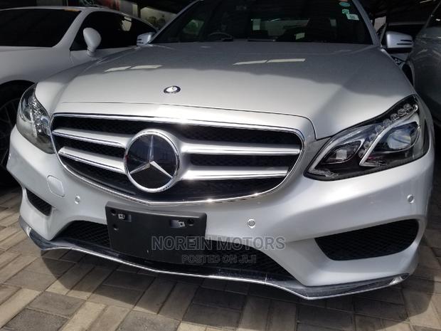 Mercedes-Benz E220 2015 Silver - thumbnail 8