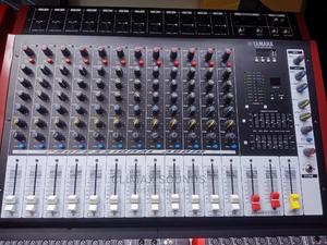 Powered Mixer Yamaha 12 Channels,12DU - main view