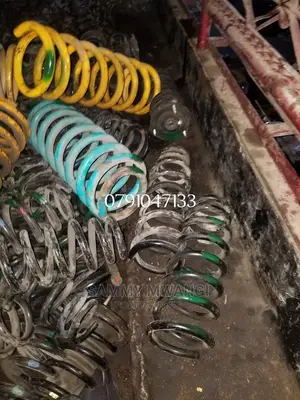 Toyota Land Cruser Heavy Duty Springs Ans Shocks Avairable